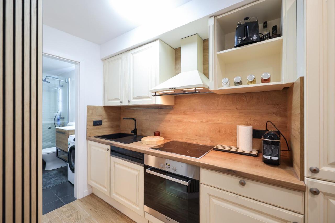 Oscar & Leo Apartments Zadar Ngoại thất bức ảnh