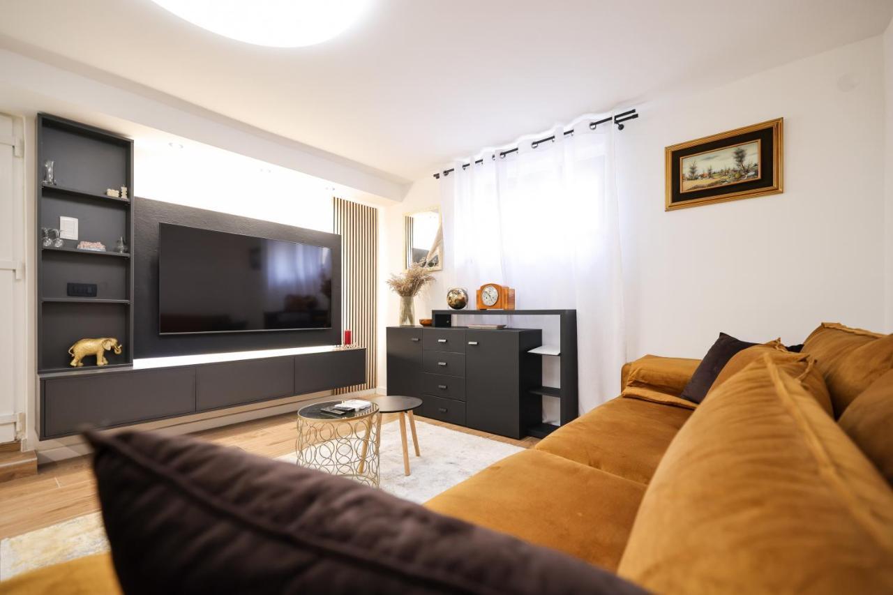 Oscar & Leo Apartments Zadar Ngoại thất bức ảnh