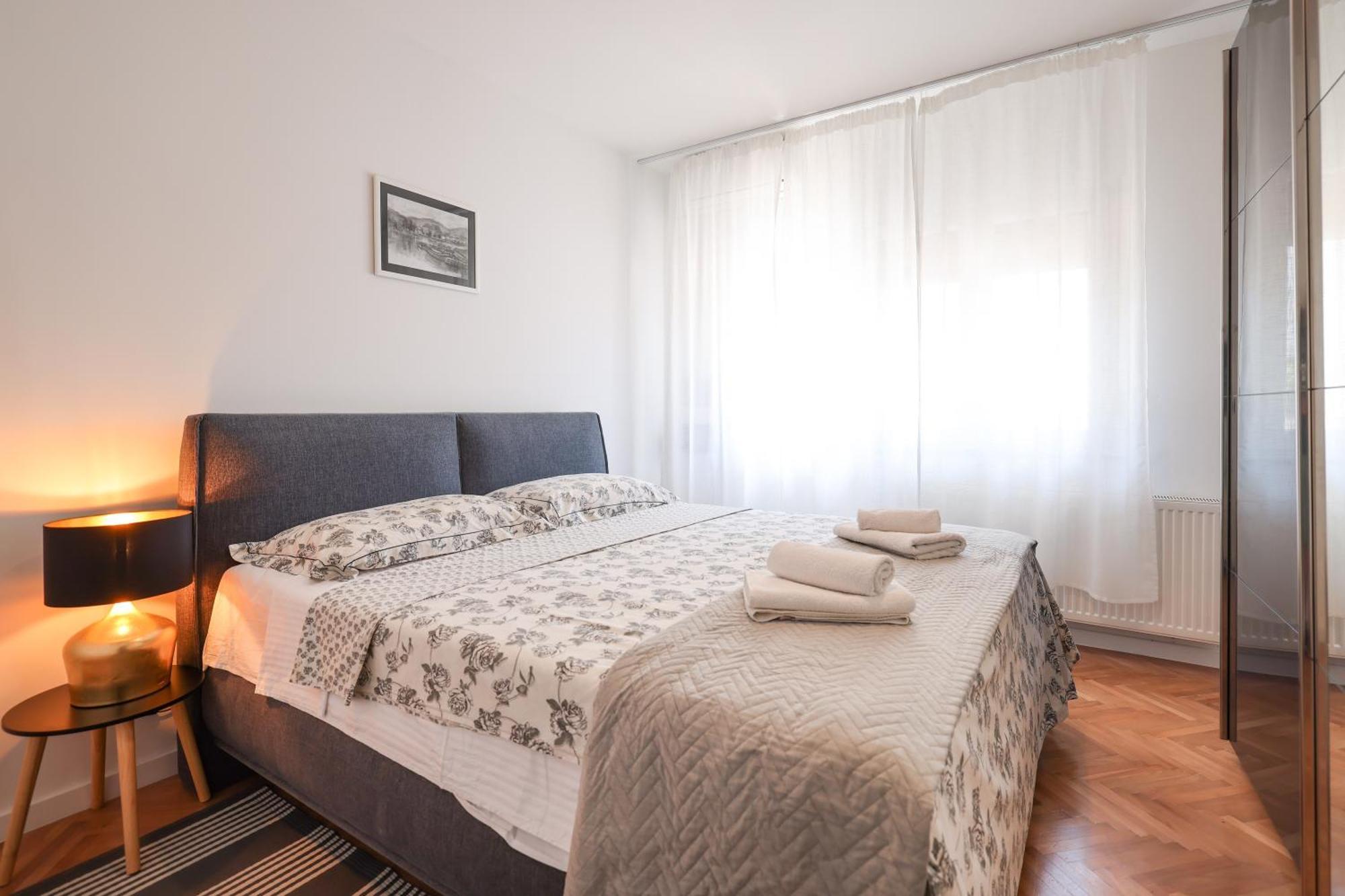 Oscar & Leo Apartments Zadar Ngoại thất bức ảnh